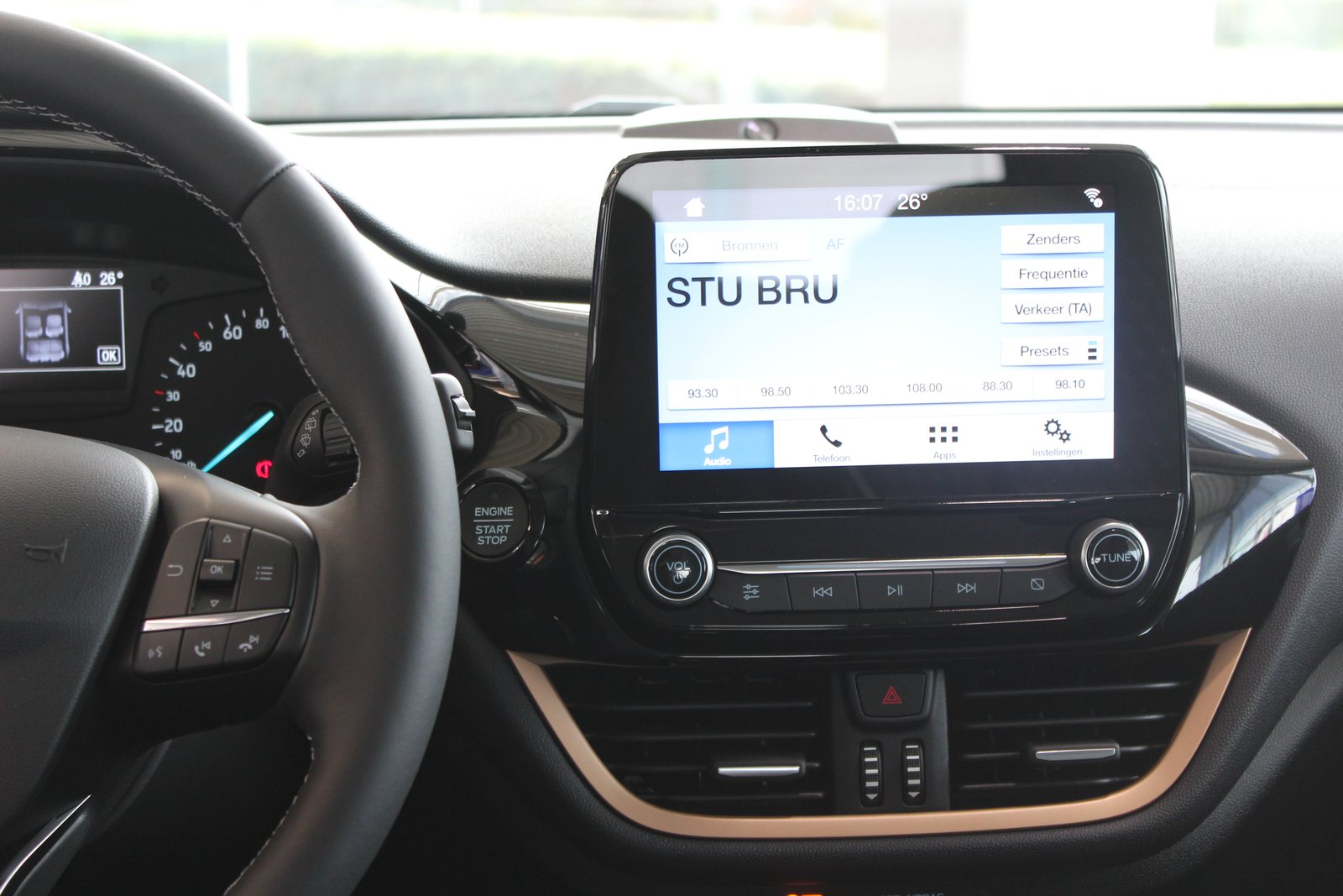 Ford SYNC 3 USA na EU – polskie menu, radio i mapy Europy